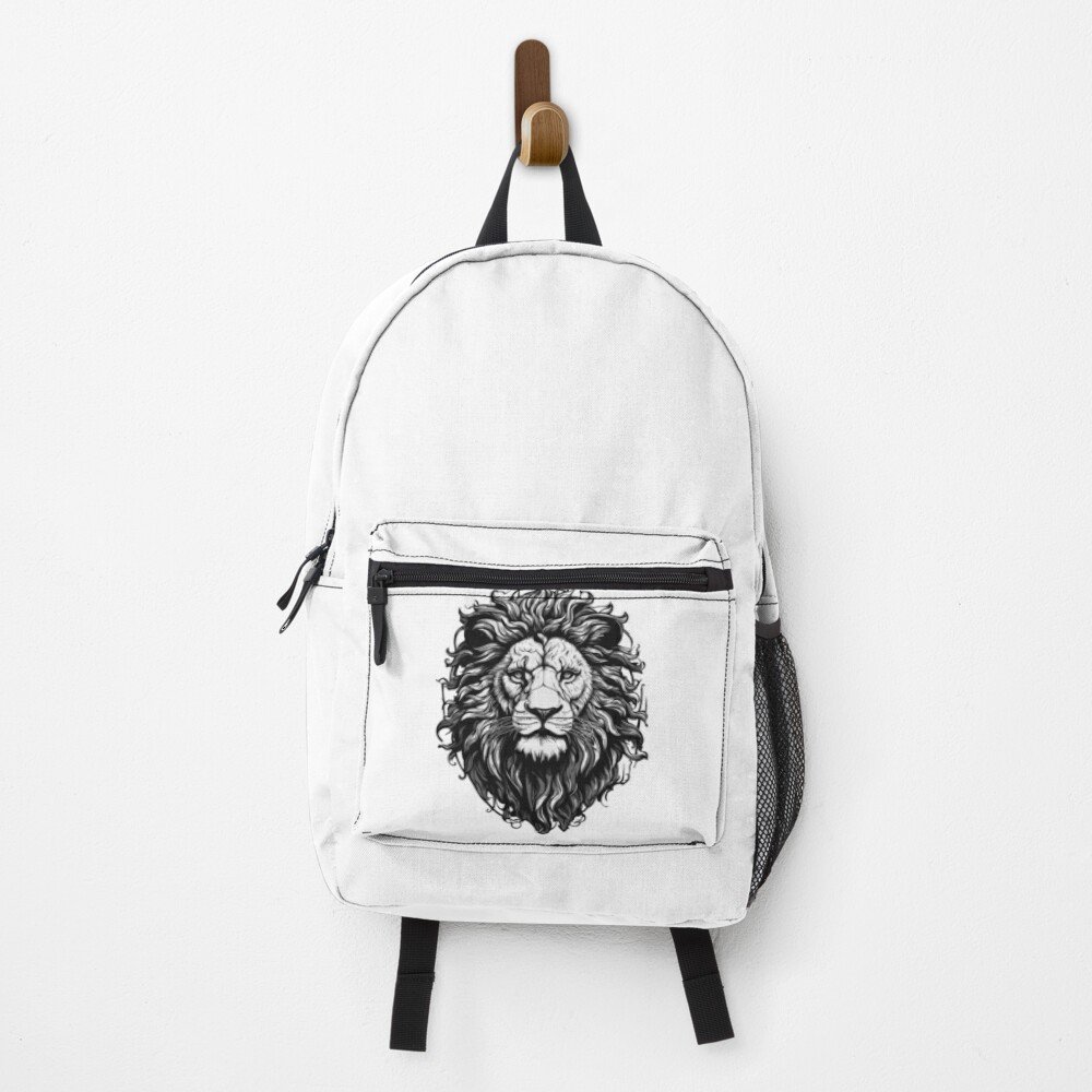 Mochila blanca con ilustración de león: Mochila blanca con un diseño de león en blanco y negro, con bolsillos y correas ajustables.